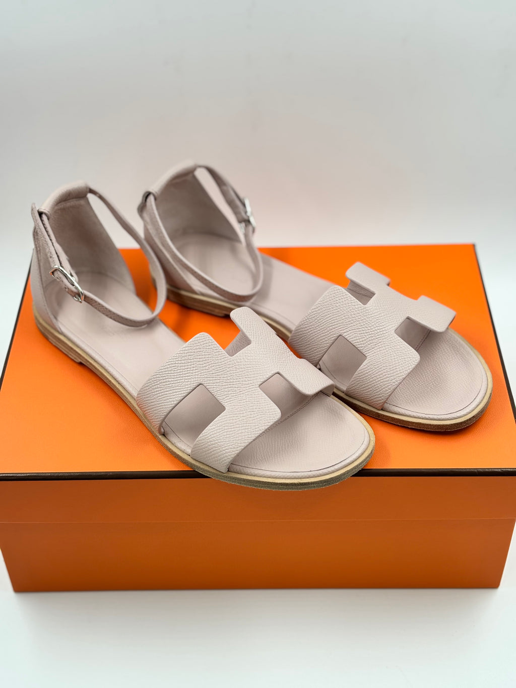 Hermes Santorini Sandals in Rose Porcelaine Epsom Leather