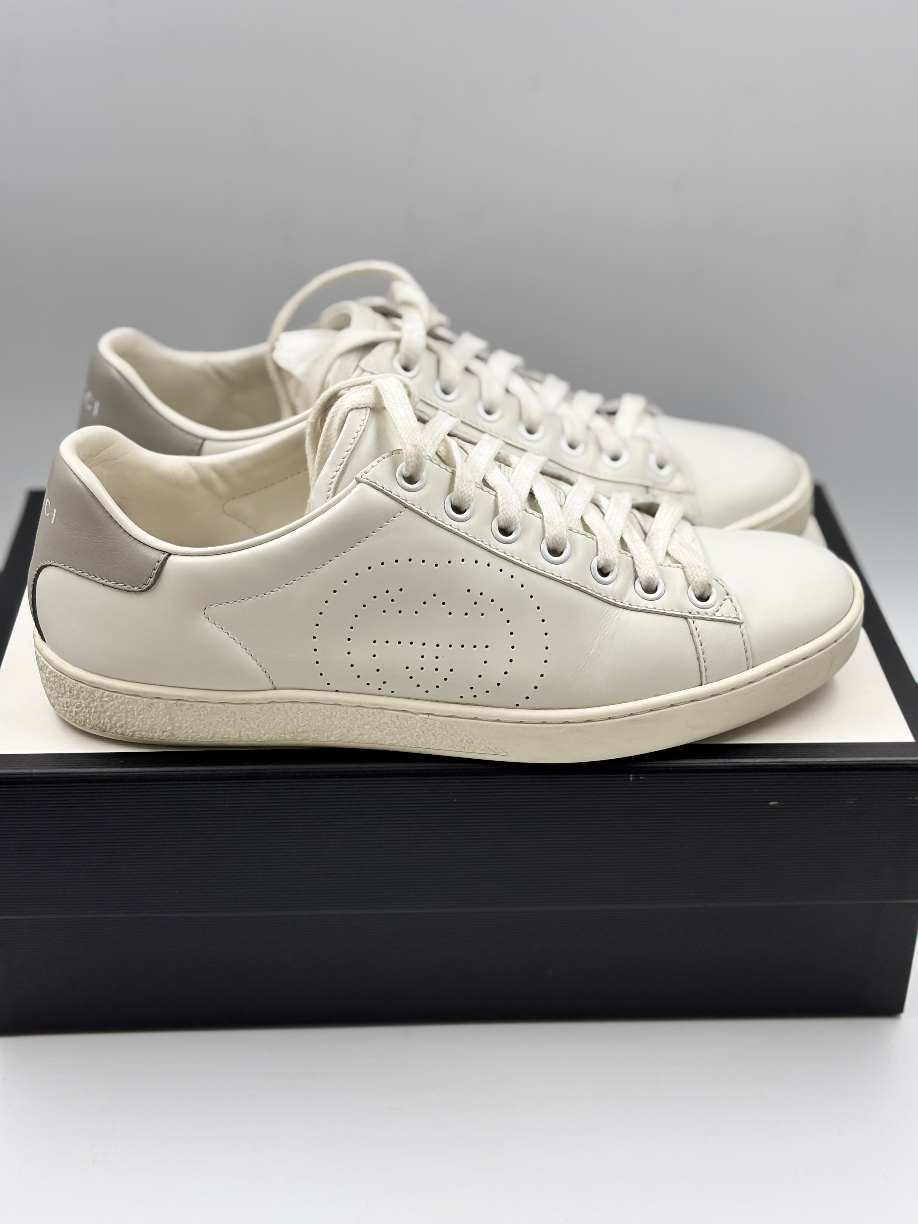 Gucci Interlocking G Logo Leather Sneakers White and Grey