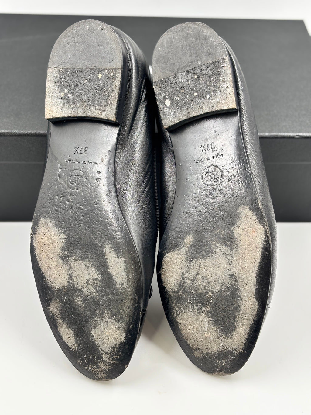 Chanel Black Leather Cap Toe CC Ballet Flats Size 37.5